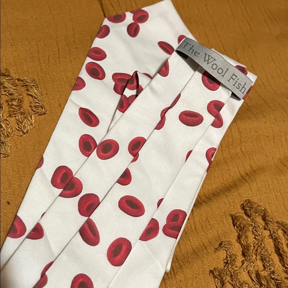 Phlebotomy tie! Red blood cells all over! - Picture 3 of 3